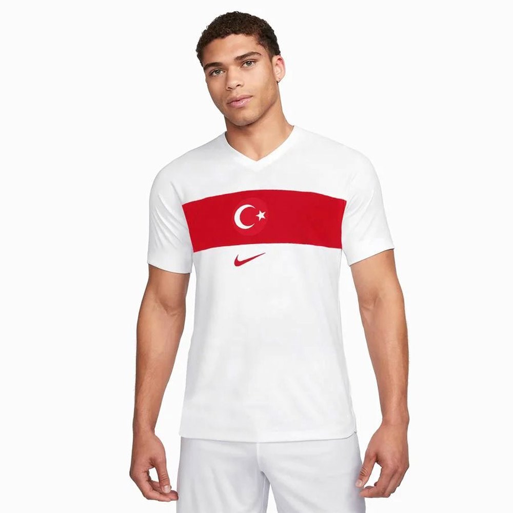 Nike Milli Takım Futbol Forması Beyaz